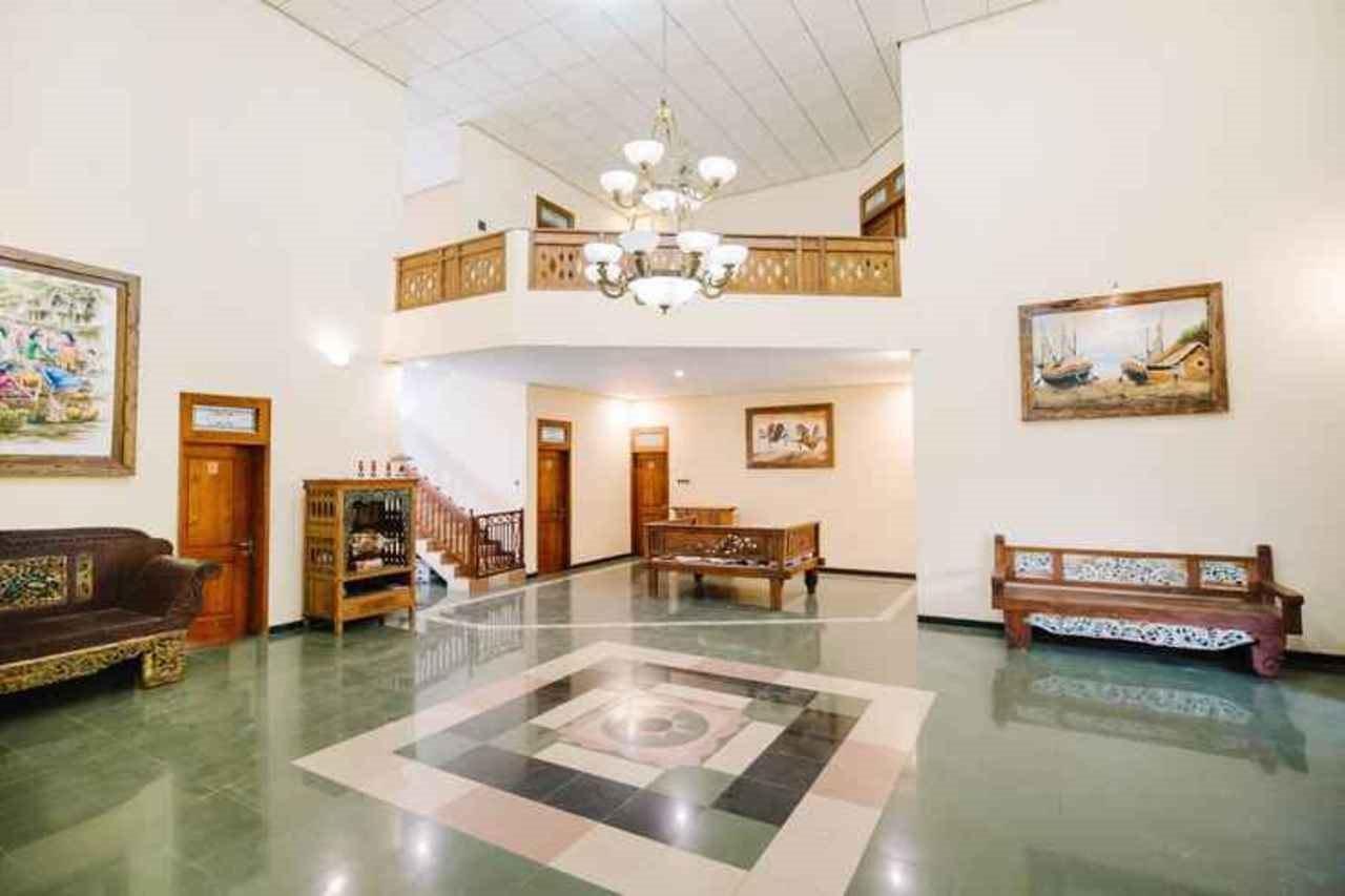 Oyo 986 Authentic Osing Homestay Banyuwangi  Eksteriør billede